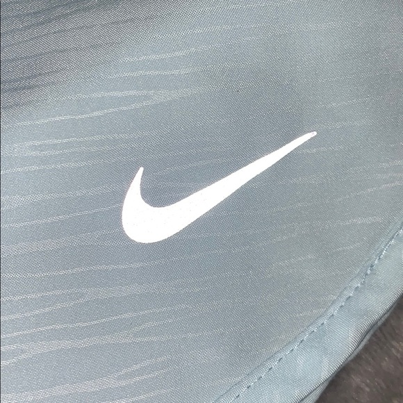 Nike Running Shorts - Picture 5 of 5